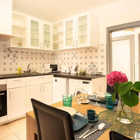 Happy - Garden * Cascais